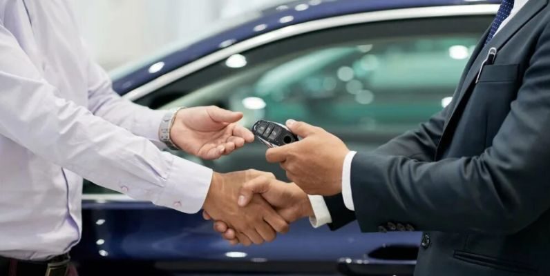 рост продаж новых авто в июле 2025 года
