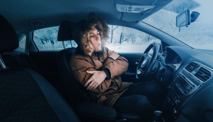 почему в машине плохо греет печка