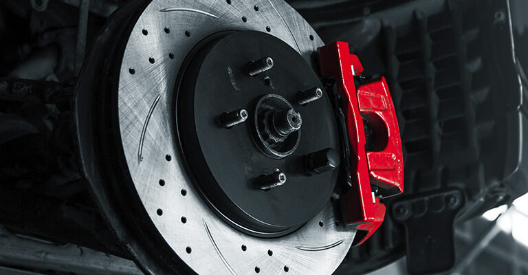 когда нужно менять тормозные диски